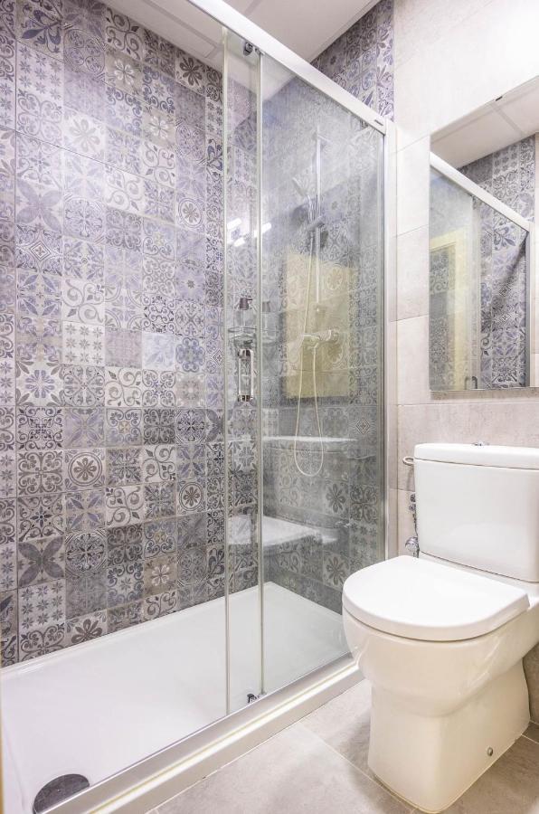 Apartamento Hercules - Vacacional Sevilla Екстер'єр фото