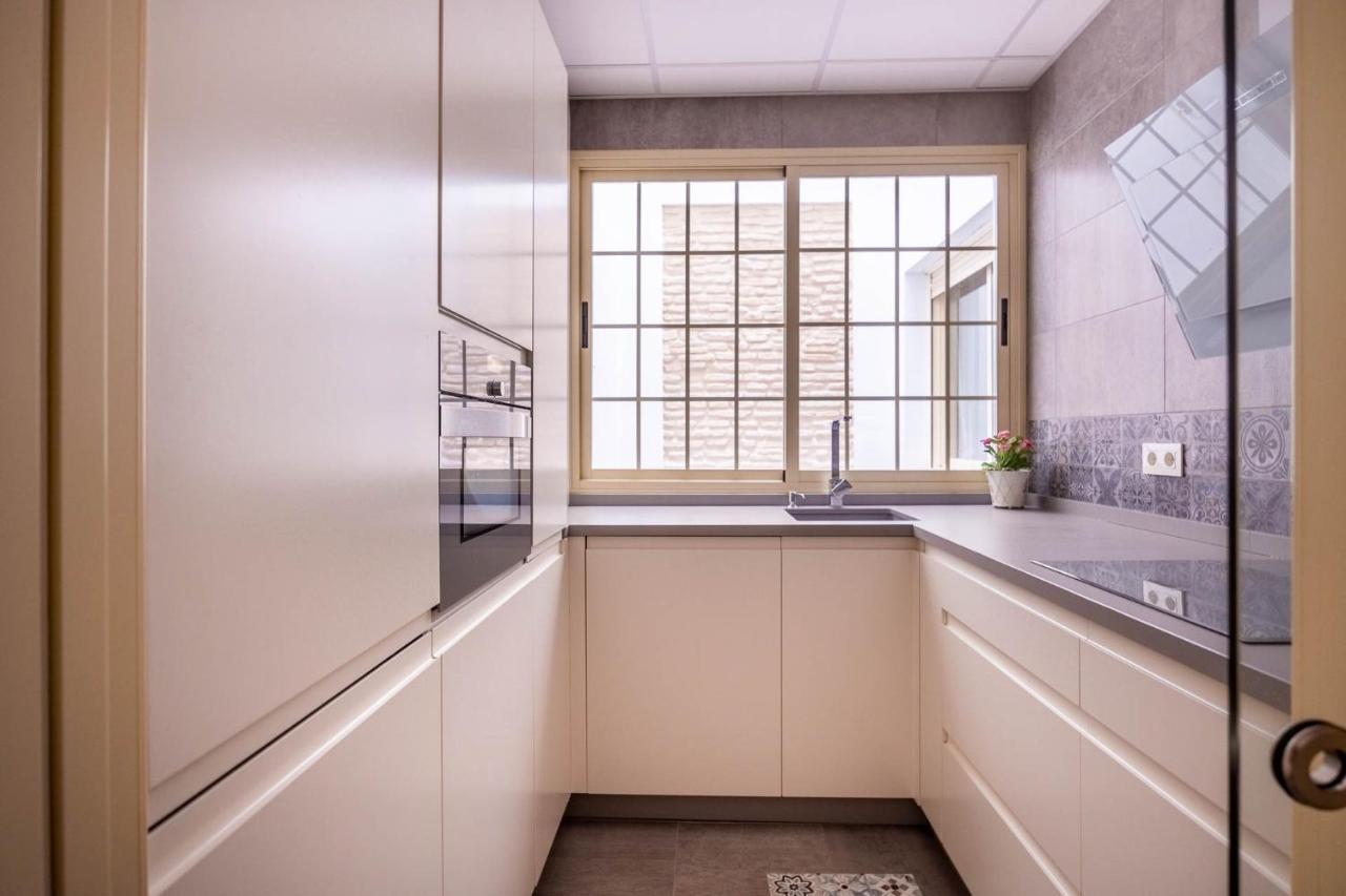 Apartamento Hercules - Vacacional Sevilla Екстер'єр фото