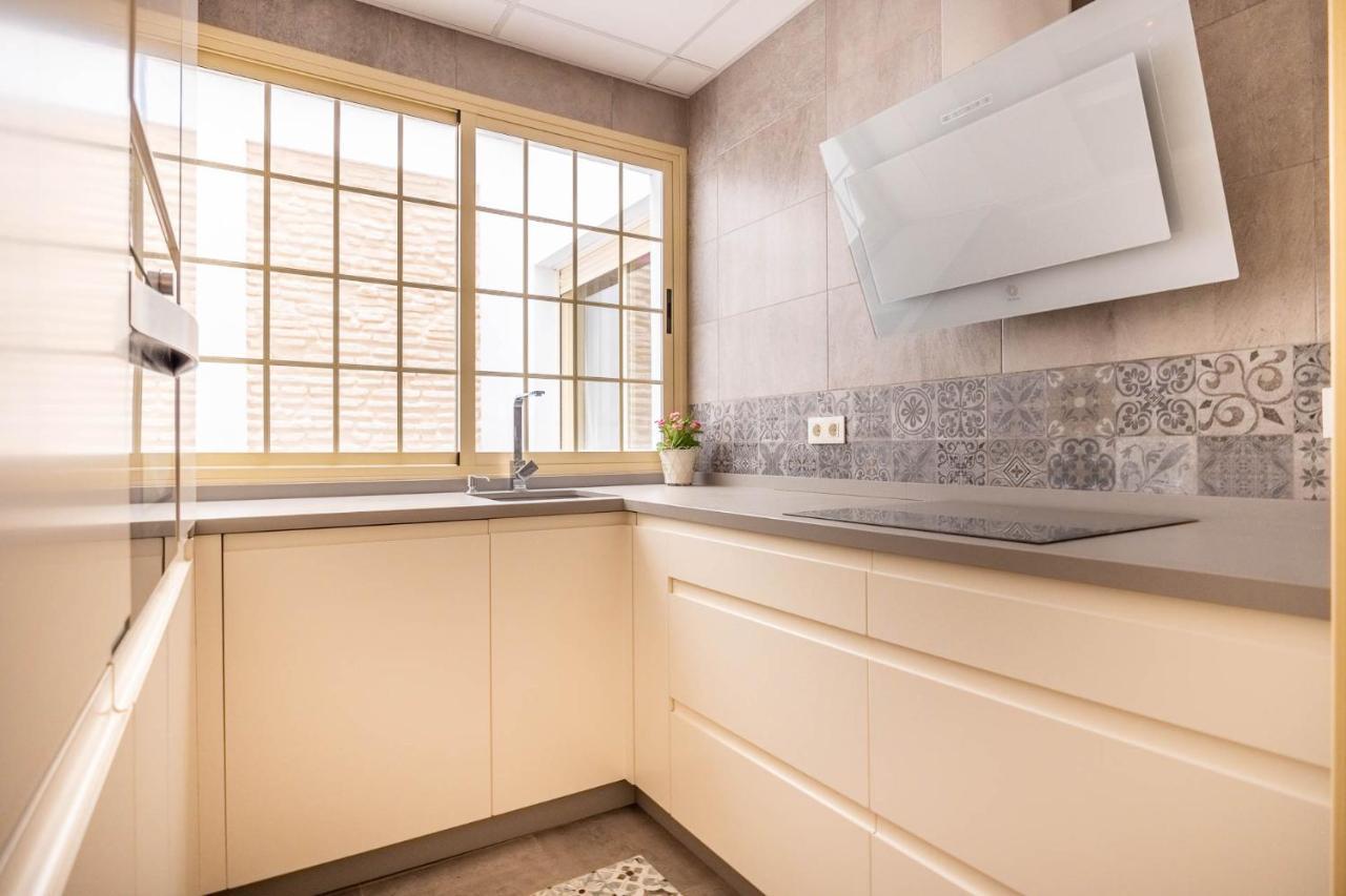 Apartamento Hercules - Vacacional Sevilla Екстер'єр фото